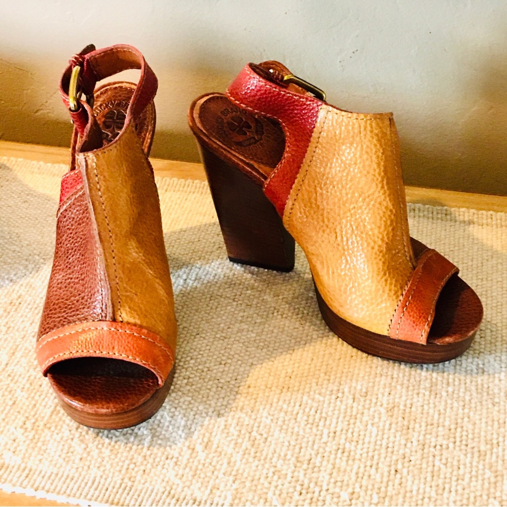 Lucky Brand leather mules high heel sandals clogs boho open toe buckle 7